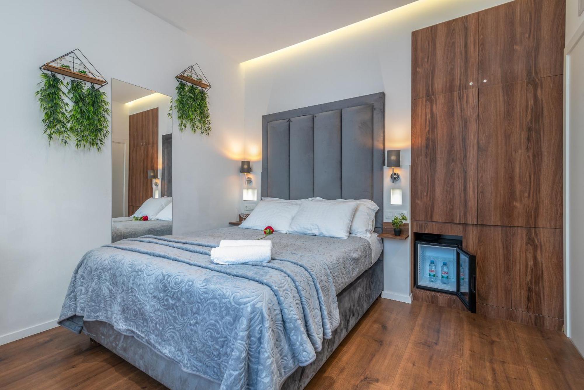 Antares Luxury Rooms 1 Split Exterior foto